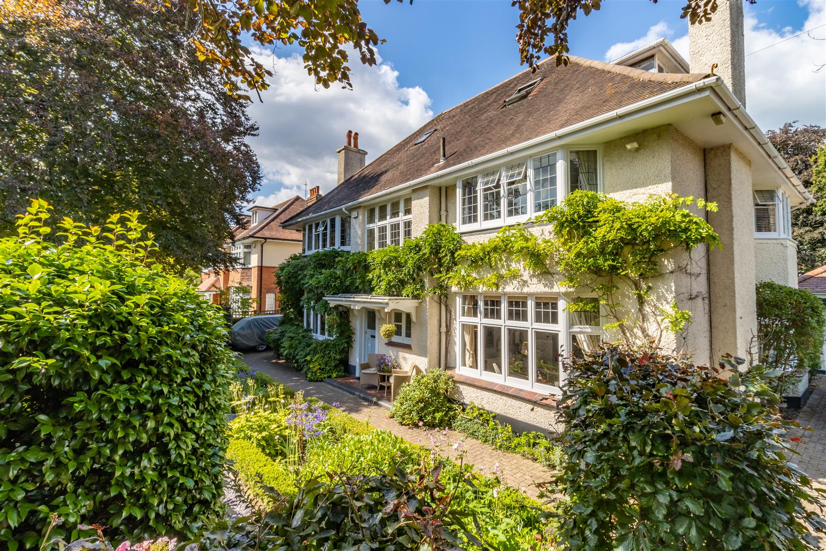 Property information Luxury & Prestige